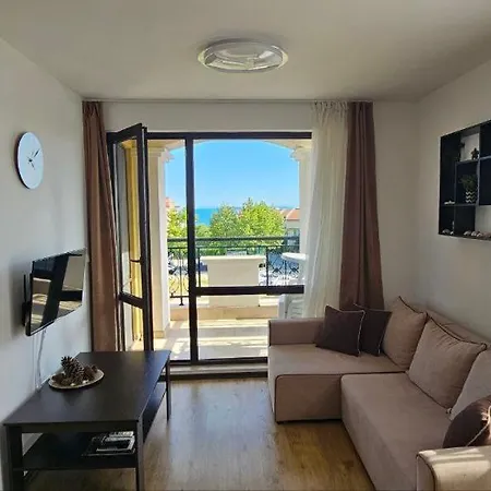 Sea View Apartment, Morsky Bryag *