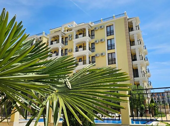 Sea View Apartment, Morsky Bryag